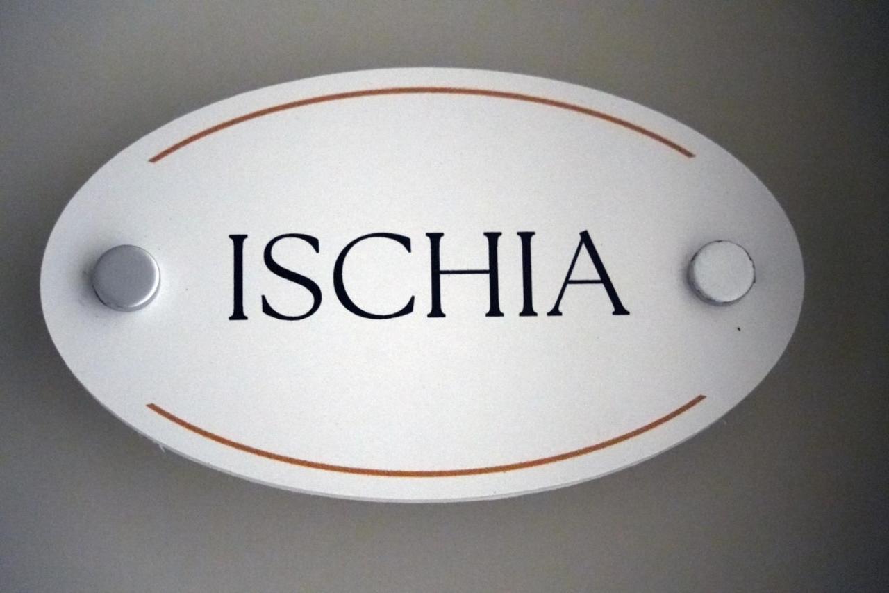 Il Salotto Di Chiaia Hotel เนเปิลส์ ภายนอก รูปภาพ